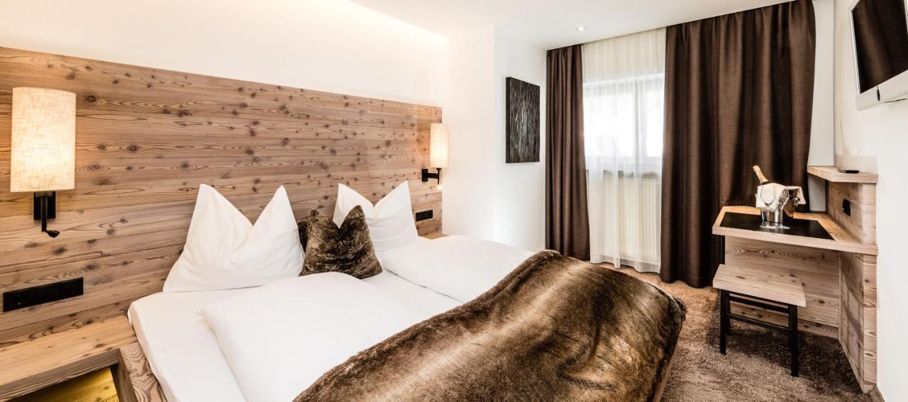 Arthotel Anterleghes - Gardenahotels Sëlva di Val Gardena Eksteriør billede