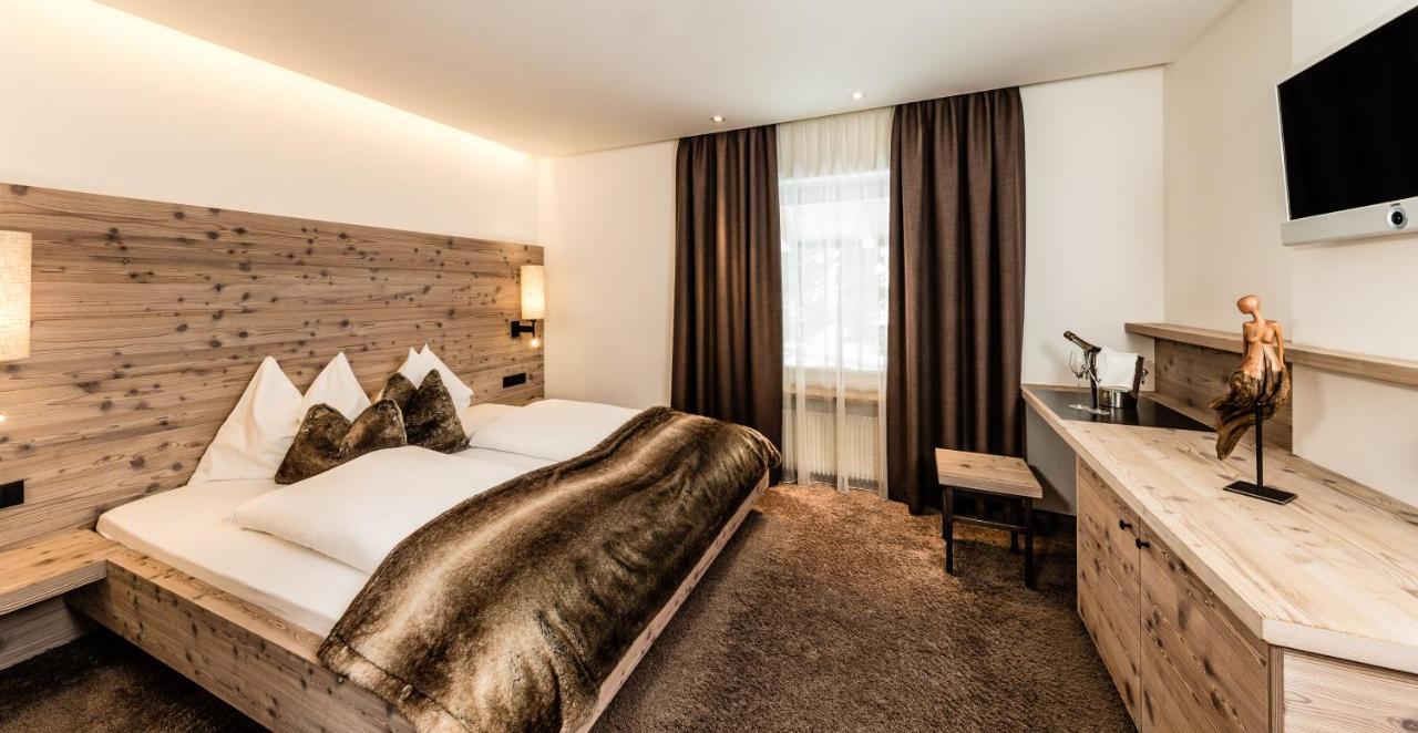 Arthotel Anterleghes - Gardenahotels Sëlva di Val Gardena Eksteriør billede